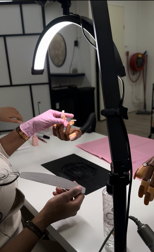 ACRYLIC BASIS NAIL COURSE (€150 deposit)